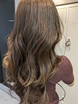 ビス フルール 日暮里店(Vis fleur)&nbsp;大人ロングレイヤー◎小國綾か