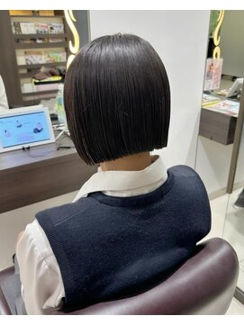 クロップ エス 茅ヶ崎本店(crop es) ぷつっとボブ