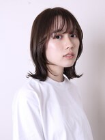 ヨファ ヘアー(YOFA hair)&nbsp;似合わせカットイメチェン前髪外ハネこなれミディ1001