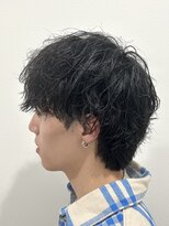 ヒュイル バイ ニアウ(Hwyl by Niau)&nbsp;シャドウパーマメンズカットパーマ波巻きスパイラルパーマ