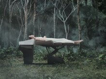 クエロ(Quaero?)の雰囲気（フルフラットのシャンプー台で至福のひとときを♪）