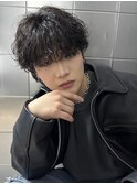 黒髪ウルフ細束シャドウパーマ