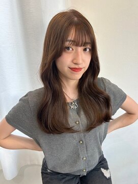アンニュ(annuy) 前髪カット 顔周りレイヤー ブラウンベージュ 韓国風巻き