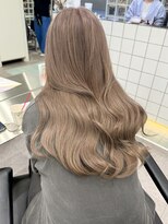 サンクマーケット 渋谷(cinq MARKET) ブリーチカラーハイトーンレイヤーカットヘーゼルベージュ