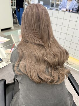 サンクマーケット 渋谷(cinq MARKET) ブリーチカラーハイトーンレイヤーカットヘーゼルベージュ