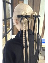 セブンベルベット(7 Velvet)&nbsp;ツインアレンジ/カチモリ/博多ヘアアレンジ／KAORI　SHINJYO