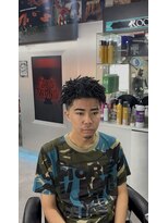 ツークツワンク バーバー 新宿(ZUG2WANG BARBER)&nbsp;ショートアフロ
