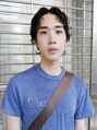 オーオ シカシカ(OOO YY)&nbsp;ショートウルフパーマ。ベリーショートから伸ばしかけにおすすめ