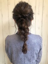 メルト 吉祥寺(melt)&nbsp;【melt】20代30代に人気！抜け感たっぷりラフな編み下ろし