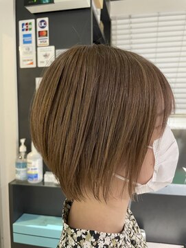 ルイス(L'wis) 大人気ショートヘアスタイル♪朝長