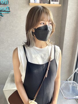 ムード カナザワ(mood kanazawa) ホワイトベージュインナーカラー