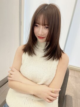 フィル 横浜(fil) アッシュベージュ_前髪マチルダボブピンクベージュ