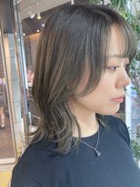 ヘアーアンドメイク ビス(HAIR&MAKE bis) オリーブベージュ×大人レイヤー【鈴木智美】