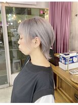 ミラク 町田(MIRAC)&nbsp;【MIRAC町田店】ホワイトシルバー×ショートウルフカット