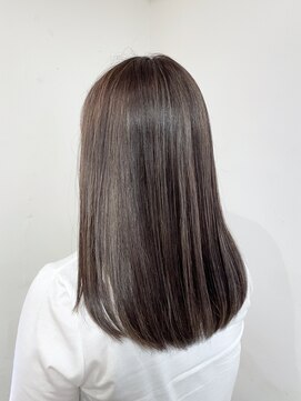 エニィ 池袋西口(Any) 黒髪/グレーベージュ/レイヤーロング/前髪パーマ/池袋