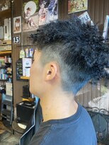 オーバーキャプテンネイキッド(OVER CAPTAIN NAKED) 針金アフロパーマ