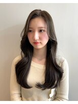 ワン バイ ジエクト(One by The Ect)&nbsp;【レイヤーロング】ミルクティーアッシュカラーシルキーベージュ