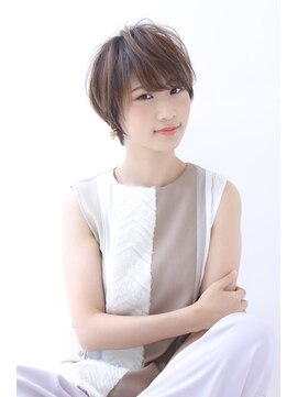 オーロ(ORO) 20代30代40代50代斜めバンググレーベージュ