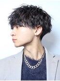 横顔が映える ツイスパマッシュ