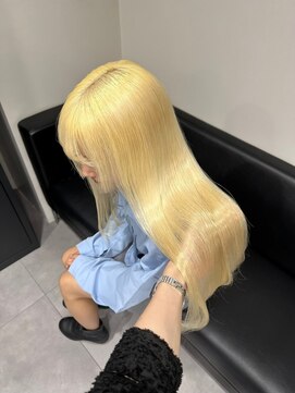 ベレーザ 渋谷(BELEZA) 12217髪質改善ホワイトブロンドホワイトアッシュ艶髪ストレート