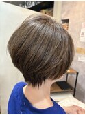 ショートボブ
