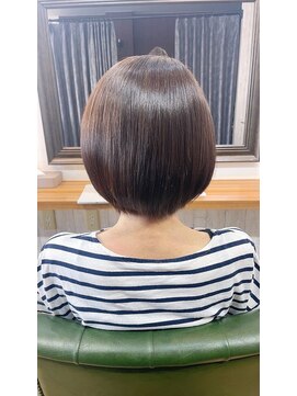 アイル(i'LL) つるんボブ