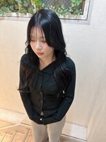 ロマンヤカタ ファース(ROMAN YAKATA fars)&nbsp;髪質改善レイヤーくびれ巻き　上窪　2/1