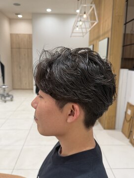 アピッシュ シーナ 海老名店(apish ciena) フェザーパーマ!毛流れパーマ