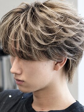 リロン 新宿(RIRON) シースルーマッシュ センターパート コンマヘア ハイライト