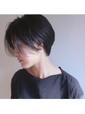 ナチュラルなモードショート