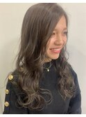 透明感アッシュグレー！