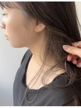 ヘアーメイク メニー(many) 耳チラインナーカラー