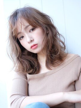 アルバム 銀座(ALBUM GINZA) モテフェミニン_ウェーブパーマフォギーベージュ耳かけ_87018