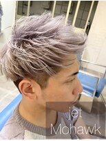 ウーロス(uros.)&nbsp;ホワイト×ジェットモヒカン×かき上げ前髪