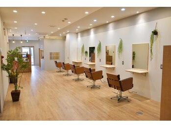 Agu hair chivas 薩摩川内店【アグ ヘアー シーバス】