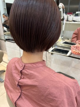 ヴィーヴォ 天六店(VIVO) 【VIVO】ショートボブ 襟足 後ろ姿 ピンクブラウン