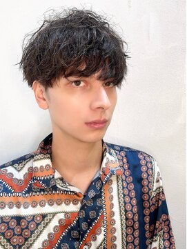 メイカ(MEIKA) カット×ツイストスパイラルパーマ担当　ゴウハラ