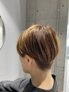 クララ ジャパン タチカワ(CLALA JAPAN Tachikawa) 刈り上げショート