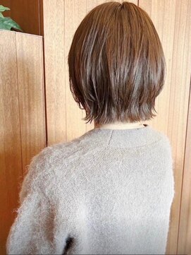 トップヘアー アヴェニュー 刈谷(TOPHAIR Avenue) ふんわりくびれボブ20代/30代/40代
