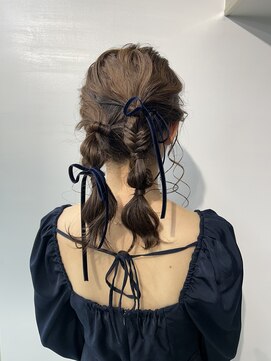 ヴェイン 渋谷(vain) 10代20代30代◎ツインテールモテ髪編みおろし リボン