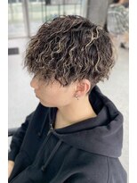 デュー 栄(DEW)&nbsp;【DEW】ツイストスパイラルパーマ/波巻きスパイラルパーマ