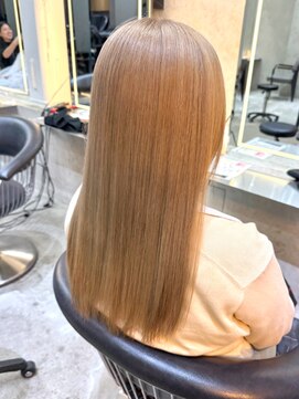 ロンド 表参道店(Lond) ◆ブリーチホワイトグレージュダブルカラーインナーカラー表参道