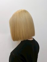 ナナナ パレナ 大津膳所店(nanana parena)&nbsp;ハイトーンでも叶う艶とまとまり！縮毛矯正×ミネラルで艶ボブ