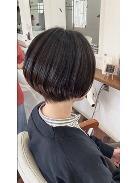 ヘアーアンドメイクアップモパ ショートヘア