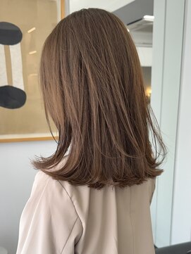 ＊ミディアムレイヤーカット顔周りレイヤーウルフハッシュカット