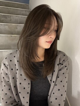 ヨーク(YOKE) ミディアムレイヤーダブルカラーミルクティーブラウン韓国巻き