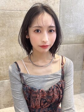 ロンドアリシア 金山(Lond Alexia) 酸性ストレート/前髪カット/リタッチ/カット/ブリーチ