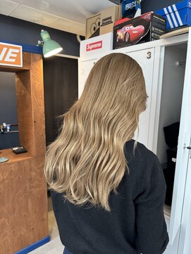 ジュリー(Julie) ベージュ