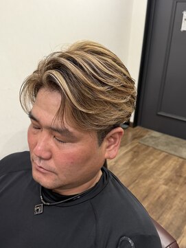 ラウラサン(RauRa.SAN) ハイライト&フェザーショート
