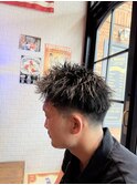 スパイキーショート